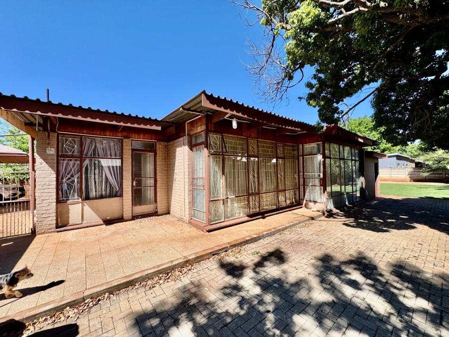 4 Bedroom Property for Sale in Die Bult North West